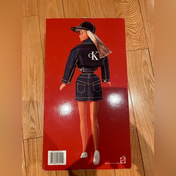 Calvin Klein Jeans Barbie Doll Limited Edition 16211 Mattel 1996 New NIB - Picture 4 of 5